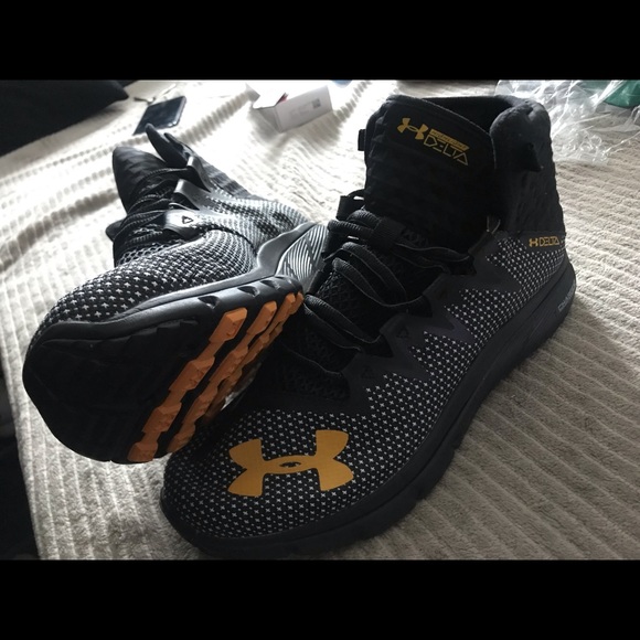 rock delta training shoes